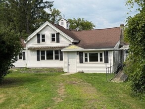 Building Photo - 5577 Station St