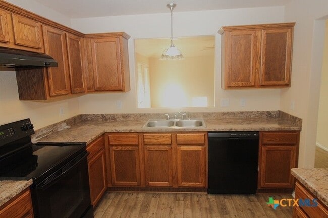 Building Photo - 5000 Imperial Eagle Dr