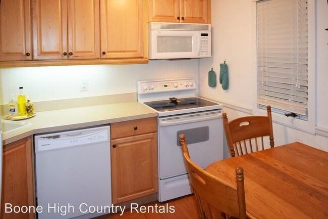 Building Photo - 1 br, 1 bath House - 108 Northridge Road 3B
