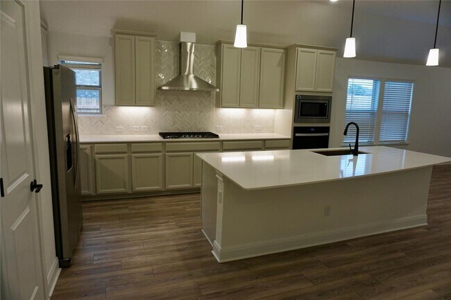 Building Photo - 105 Elm Rdg Wy