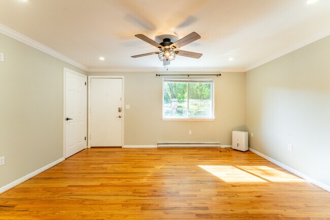 Building Photo - 1538 CT-12