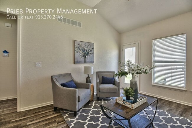 Building Photo - Genesis Farms Duplex - Available April 19th