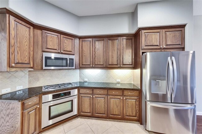 Building Photo - 10300 Morado Cove
