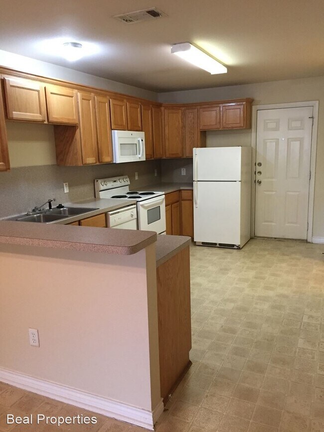 Foto del edificio - 3 br, 3 bath House - 3788 Oldenburg Ln