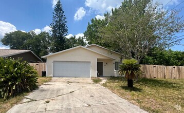 Building Photo - 400 Plumosa Ave