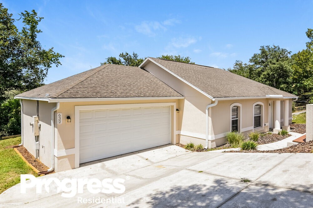 Foto principal - 632 Brooke Ct