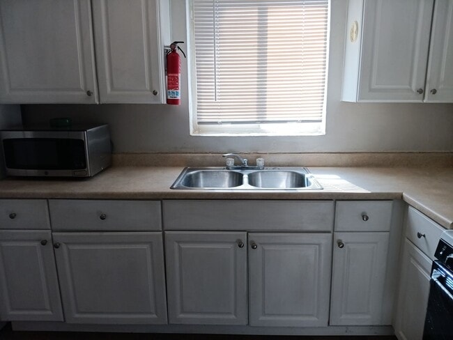 Building Photo - 4449 3rd St NW
