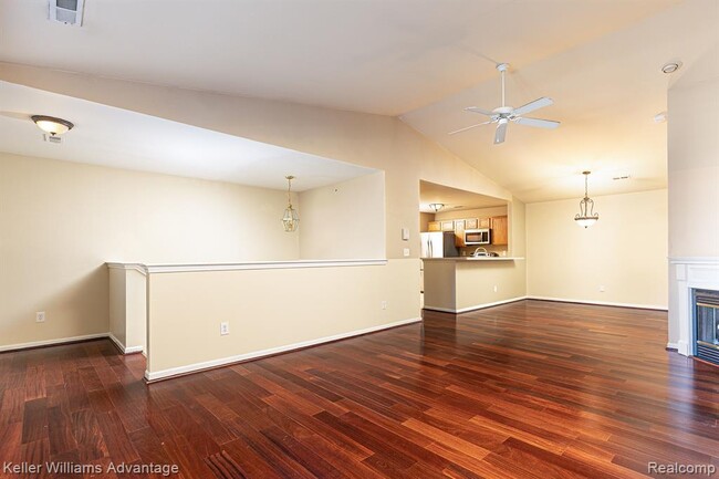Building Photo - 29639 Nottingham Cir