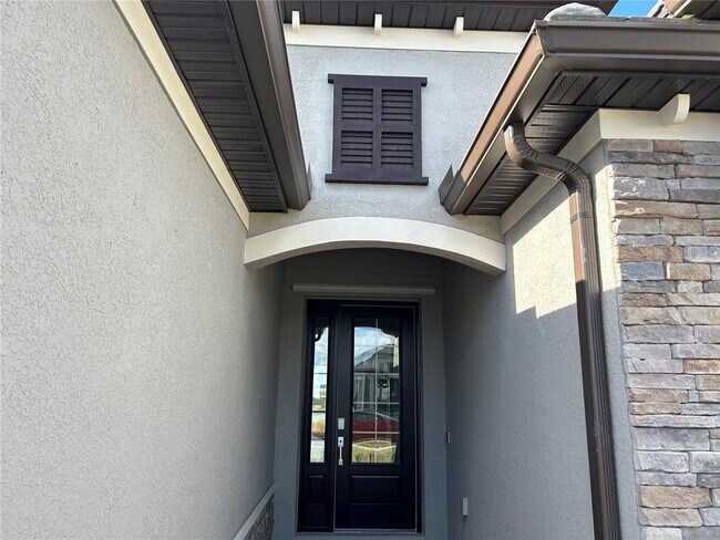 Foto del edificio - 15513 White Linen Dr