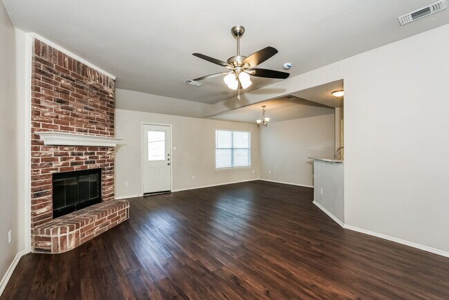 Foto del edificio - 1137 Alicia Ln