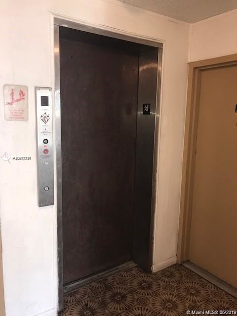 Foto del edificio - 2029 NW 46th Ave