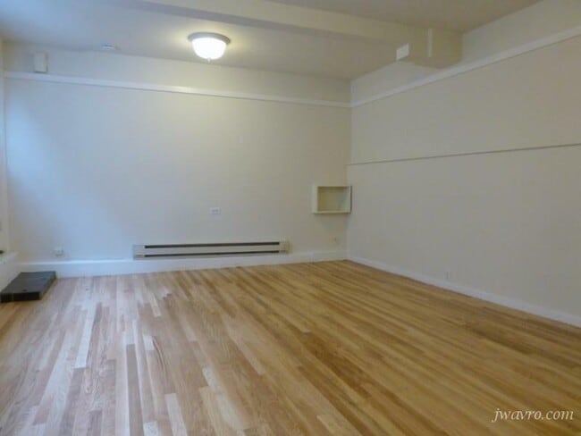 Building Photo - 2169 Greenwich St