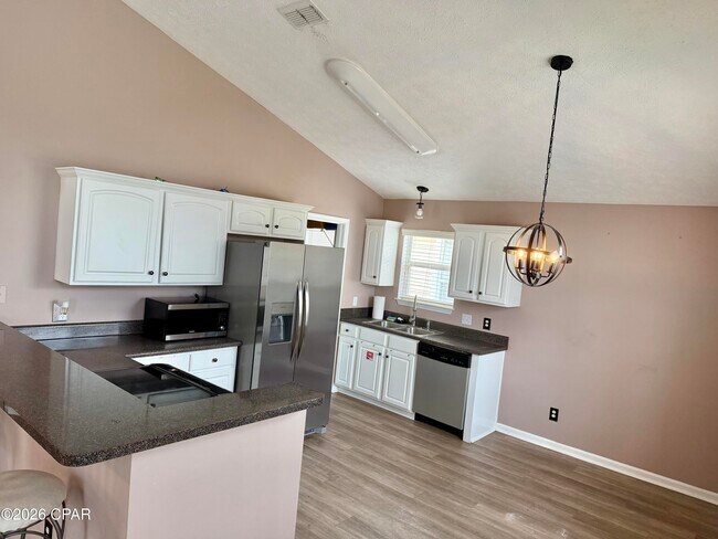 Foto del edificio - 11710 Seashore Ln