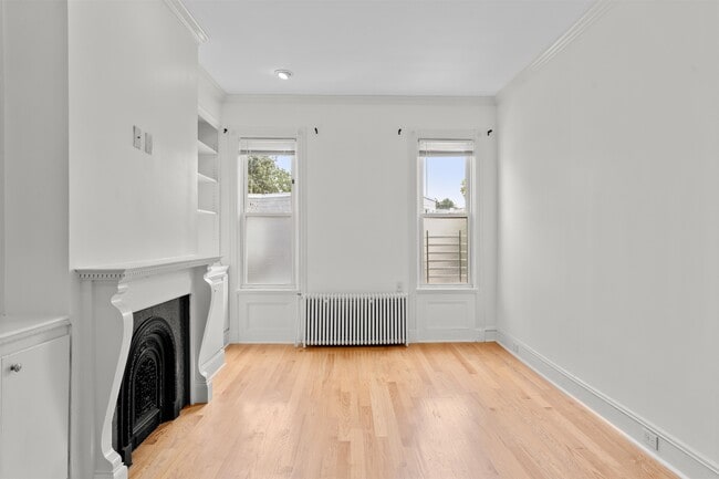 Building Photo - 103 Sanford Pl