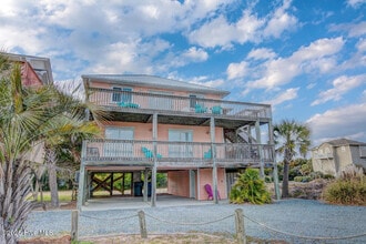 Building Photo - 204 N Anderson Blvd
