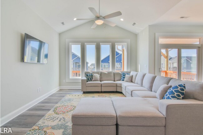 Foto del edificio - 324 Oceanaire Ln