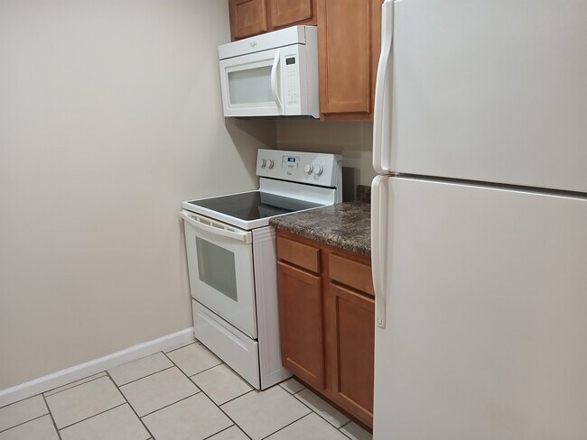 Foto del edificio - 1009 Briarwood Rd
