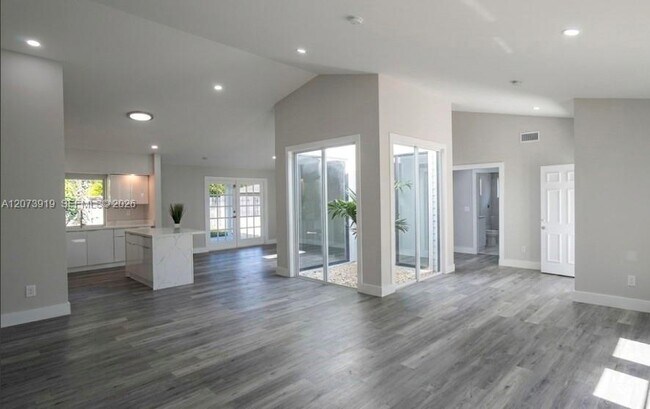 Foto del edificio - 333 NE Greenbrier Ave