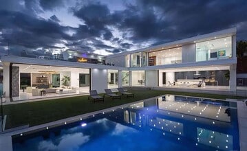 Building Photo - 2110 Hercules Dr