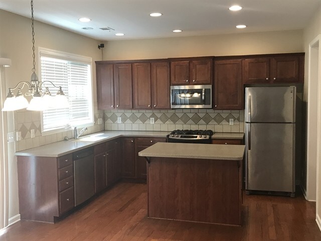 Foto del edificio - 811 Greenwood Crossing