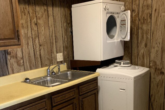 Washer and Dryer - 192 N Cities Service Hwy