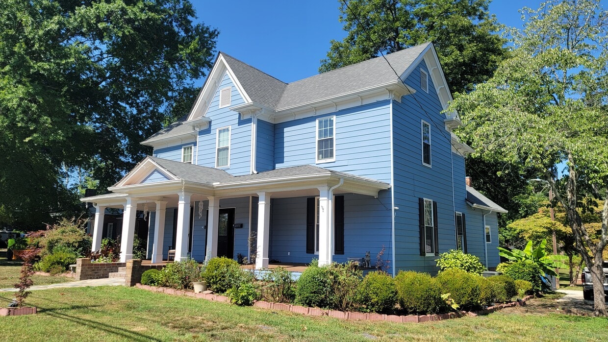 579 S Salisbury St, Mocksville, NC 27028 House Rental in Mocksville