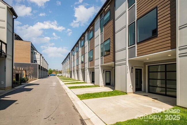 Foto del edificio - 1225 Minter Pl