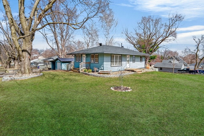 Corner lot - 135 Elm St