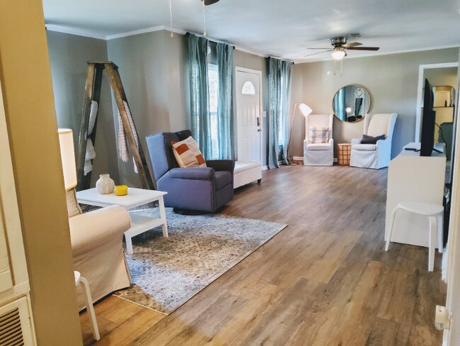 Building Photo - 308 Taylor St