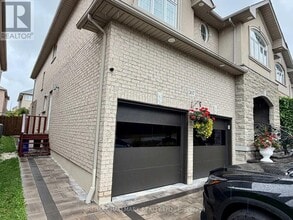 Building Photo - 307 Weldrick Rd E