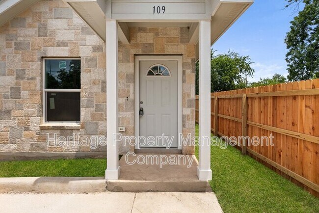 Foto del edificio - 109 Remolino