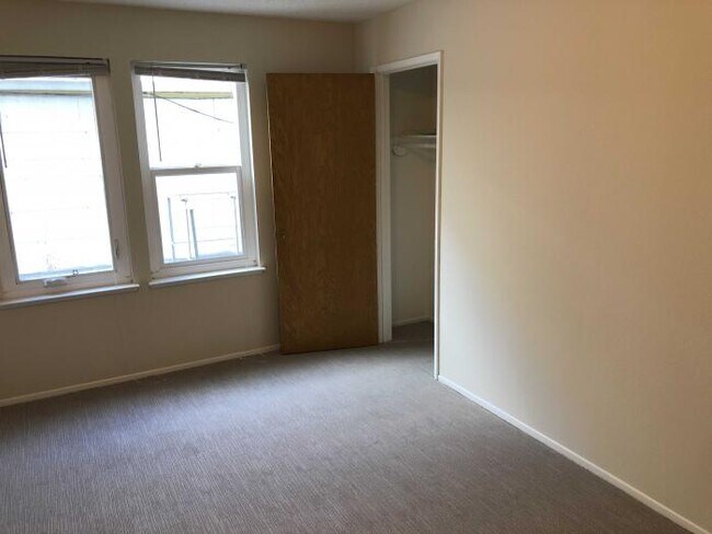 Building Photo - 1 bedroom in San Francisco CA 94118