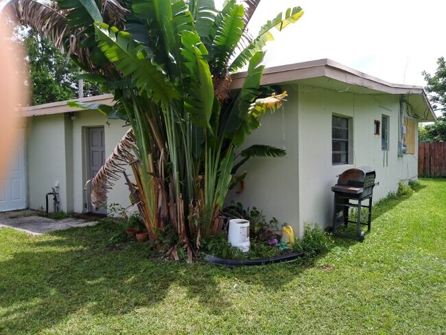 Photo - 18750 Lenair Dr House