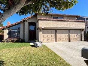 Building Photo - 788 Salt Lake Dr