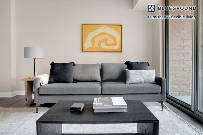 Foto del edificio - 2140 L St NW