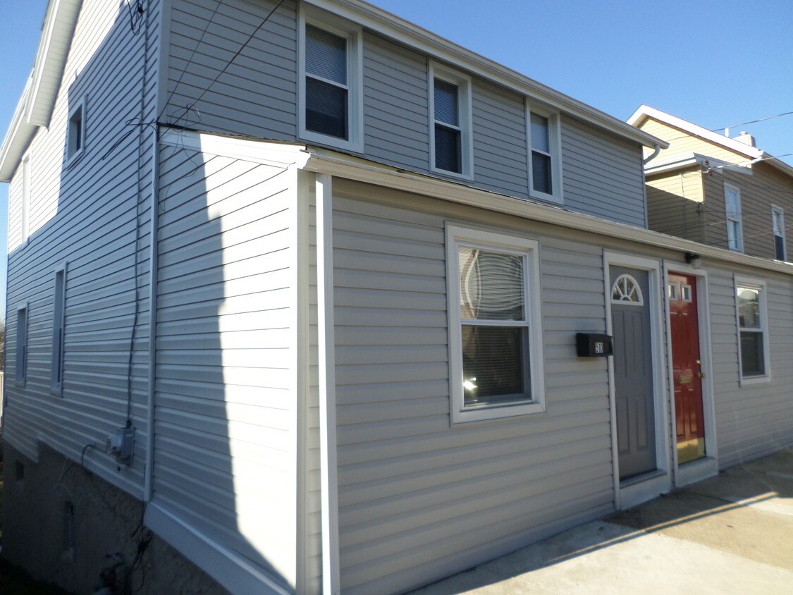 510 Division St, Jenkintown, PA 19046 Townhome Rentals in Jenkintown