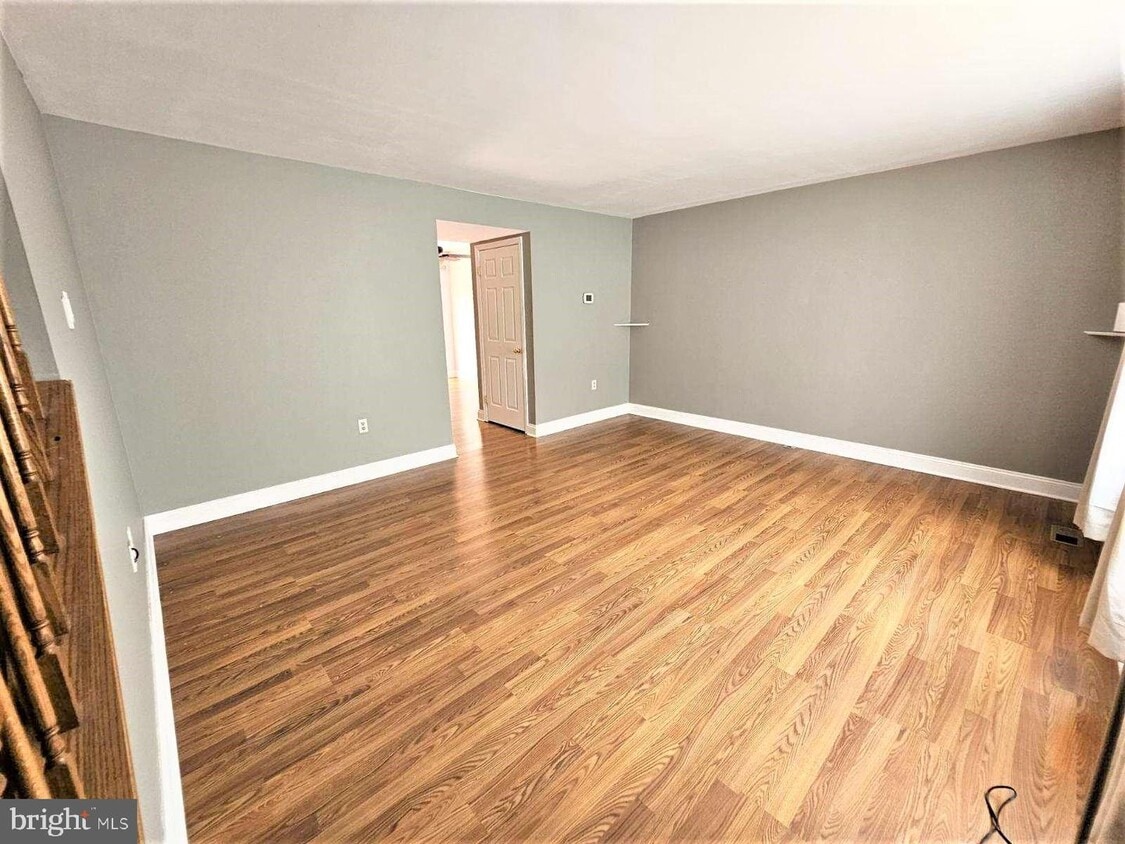 104 S Oak Cliff Ct, Mount Airy, MD 21771 Townhome Rentals in Mount Airy MD