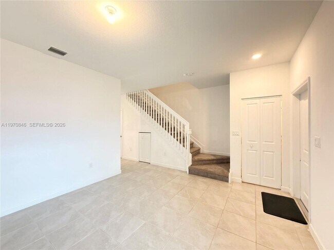 Foto del edificio - 28706 SW 132nd Ct