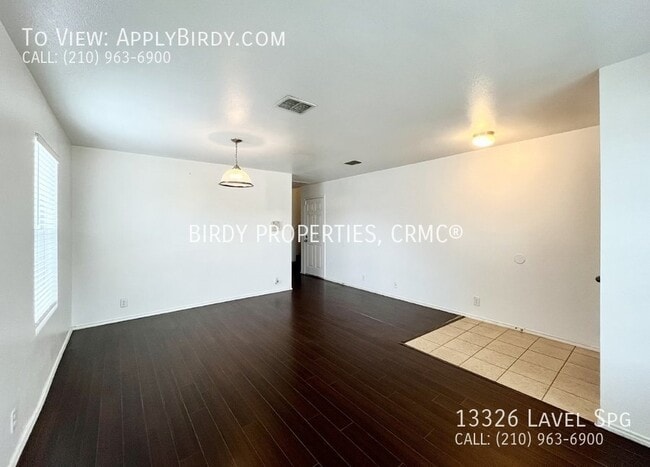 Building Photo - Spacious 4 Bed, 3.5 Bath San Antonio Renta...