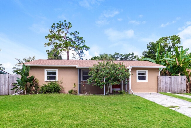 Building Photo - 6707 Sierra Terrace