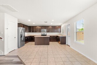 Building Photo - 15406 Grand Sage Dr