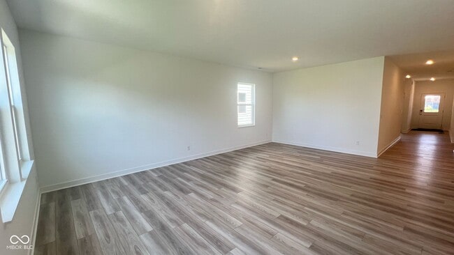 Building Photo - 732 Penrose Pl