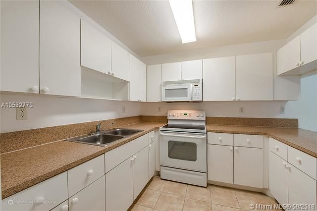Building Photo - 9720 SW 184th St