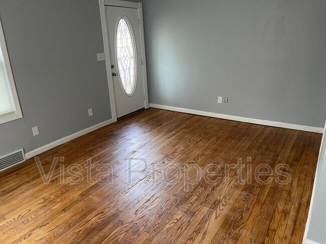 Building Photo - 4103 S Brook St