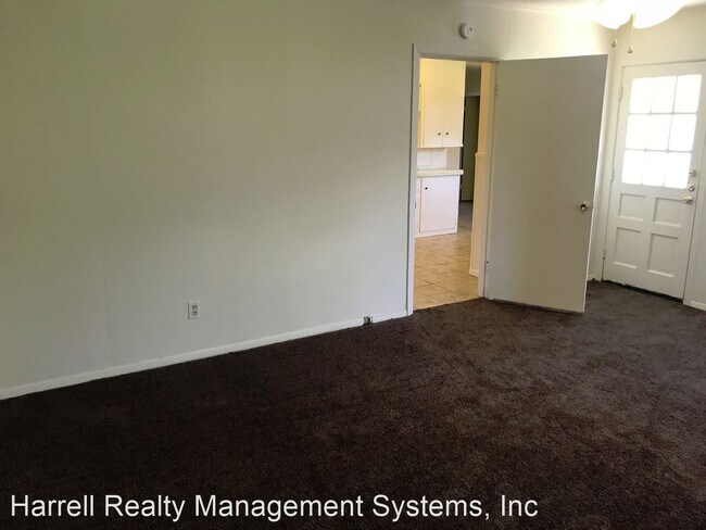 Building Photo - 3 br, 2 bath House - 2300 Rosewood