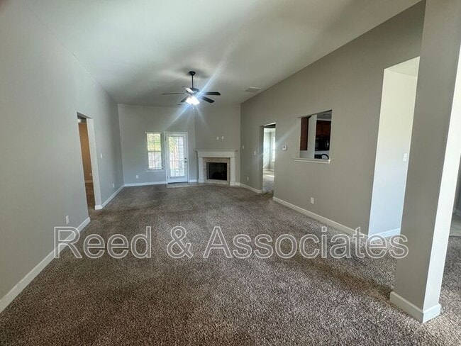 Building Photo - 1369 Switzer Dr