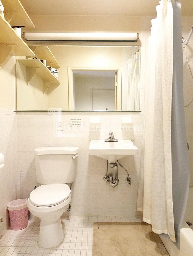 Primary Photo - 348 E 49th St