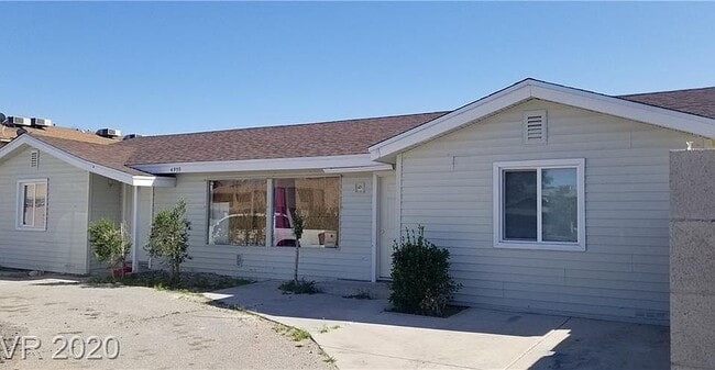 Building Photo - 4959 E Owens, B