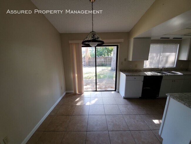 Building Photo - 2727 Dobbin Dr