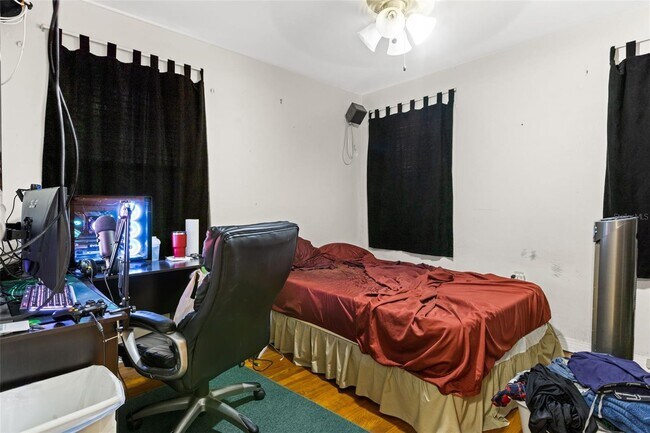 Building Photo - 36739 FL-54